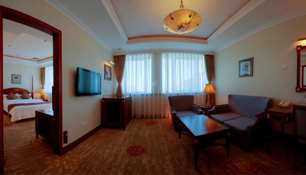 Plaza Hotel Peking  Buitenkant foto